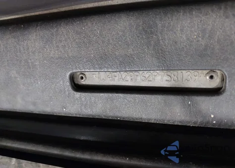 2002 Jeep Wrangler Se z USA, uszkodzony, nr VIN 1J4FA29P62P758139